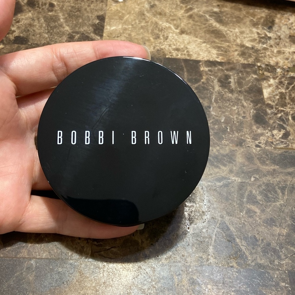 BOBBI BROWN ANTIGUA ILLUMINATING BRONZING POWDER.